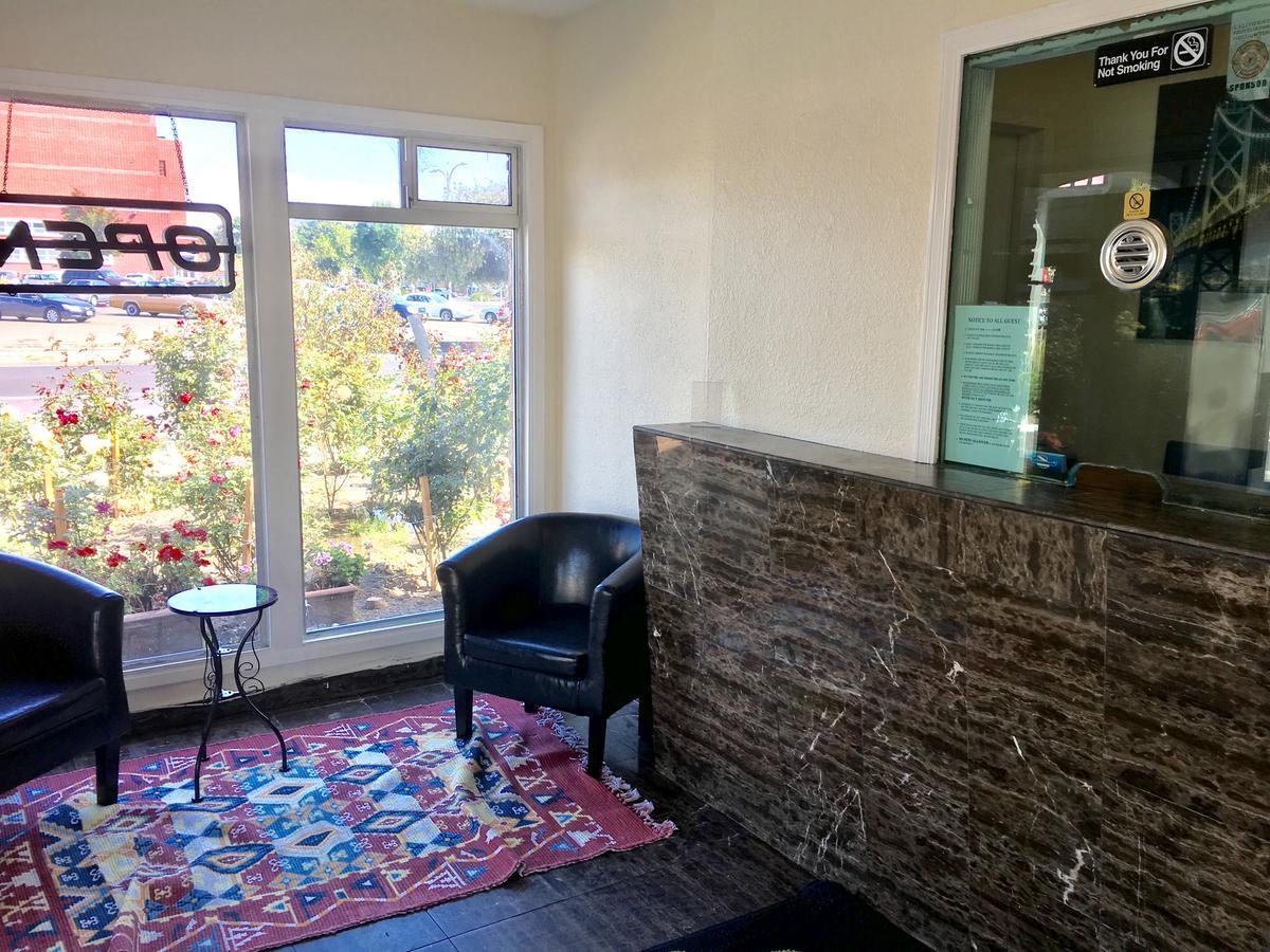 Motel 6 Richmond Ca Civic Center Eksteriør billede